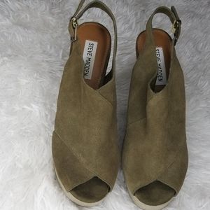 Steve Madden Suede Platforms size 7.5